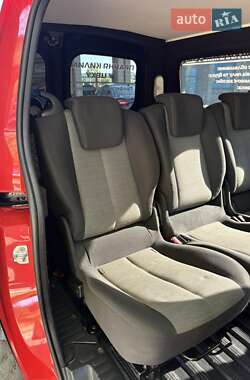 Минивэн Renault Kangoo 2015 в 