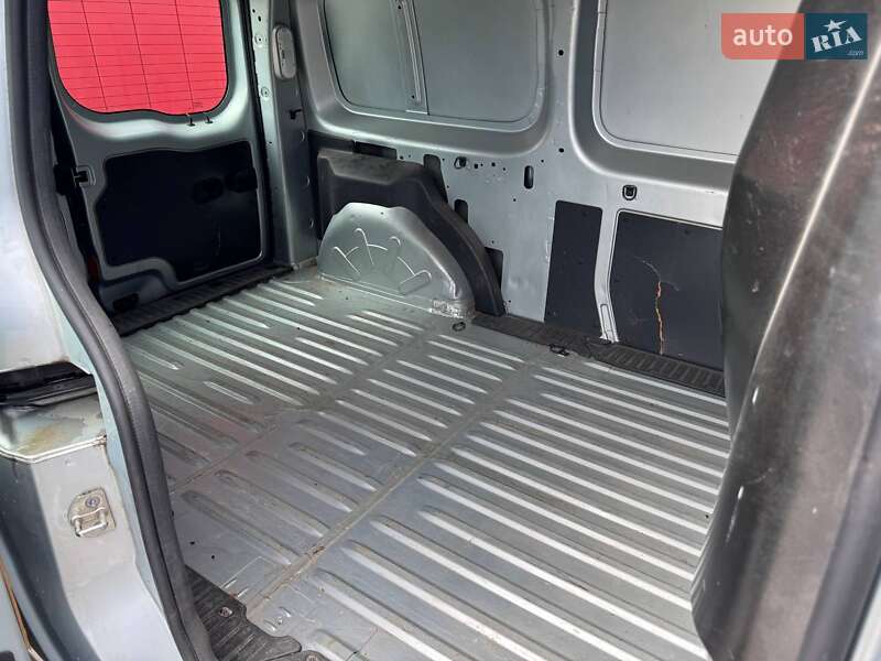 Грузовой фургон Renault Kangoo 2012 в Киеве