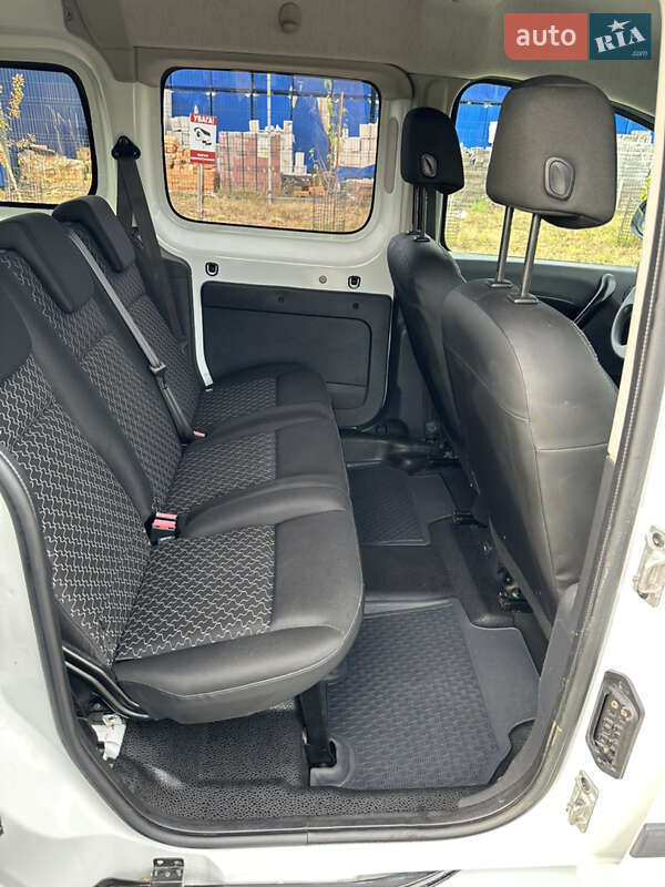 Мінівен Renault Kangoo 2013 в Дрогобичі