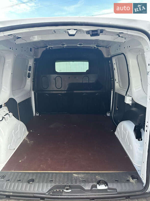 Минивэн Renault Kangoo 2018 в Киеве