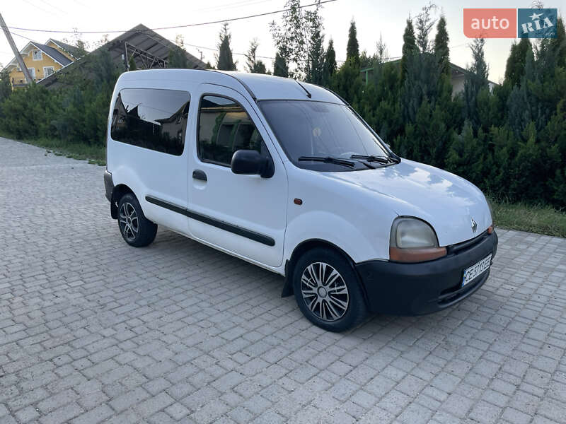 Минивэн Renault Kangoo 2000 в Кицмани