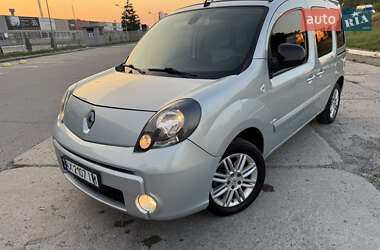 Минивэн Renault Kangoo 2013 в 