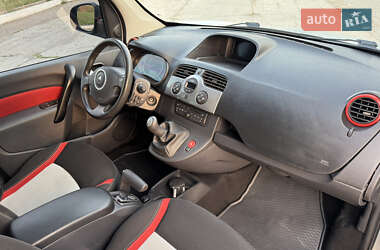 Минивэн Renault Kangoo 2013 в 