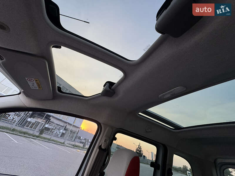 Минивэн Renault Kangoo 2013 в Харькове
