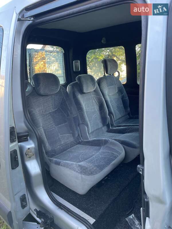 Минивэн Renault Kangoo 2006 в Луцке