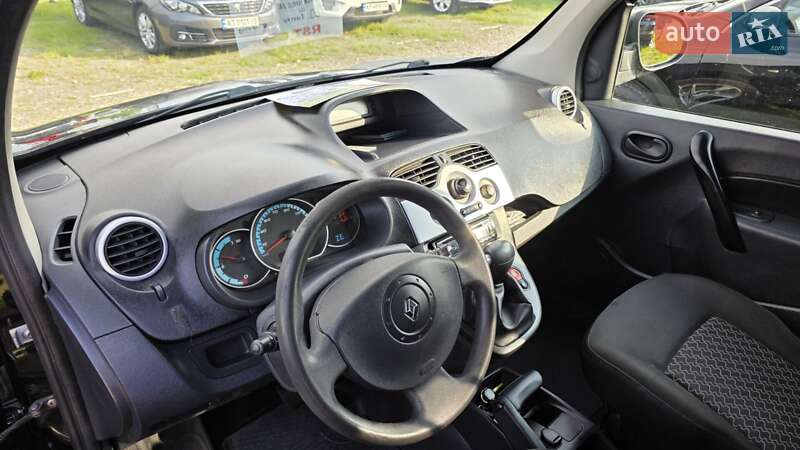Минивэн Renault Kangoo 2013 в Калуше