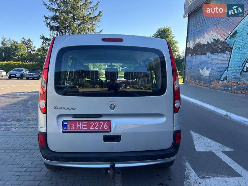 Минивэн Renault Kangoo 2011 в Луцке