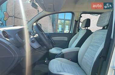 Минивэн Renault Kangoo 2011 в 