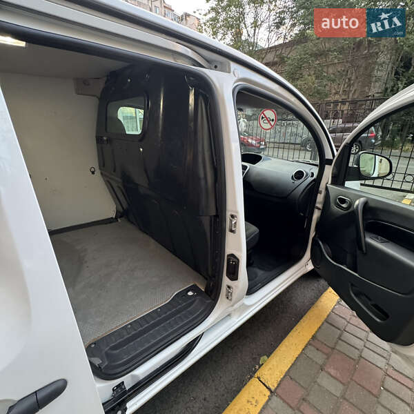 Грузовой фургон Renault Kangoo 2015 в Одессе