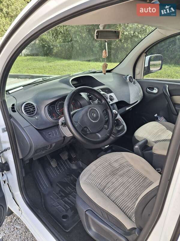 Мінівен Renault Kangoo 2011 в Фастові