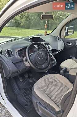 Минивэн Renault Kangoo 2011 в 