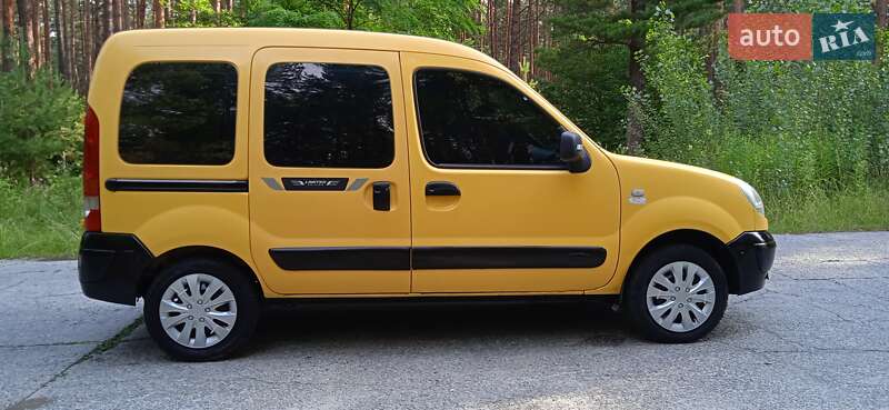 Минивэн Renault Kangoo 2007 в Славуте