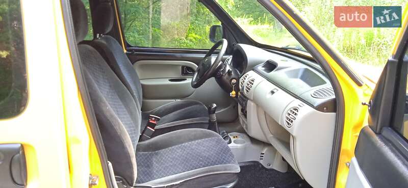 Минивэн Renault Kangoo 2007 в Славуте