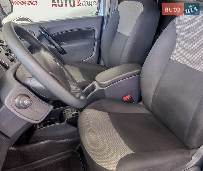 Мінівен Renault Kangoo 2020 в Львові
