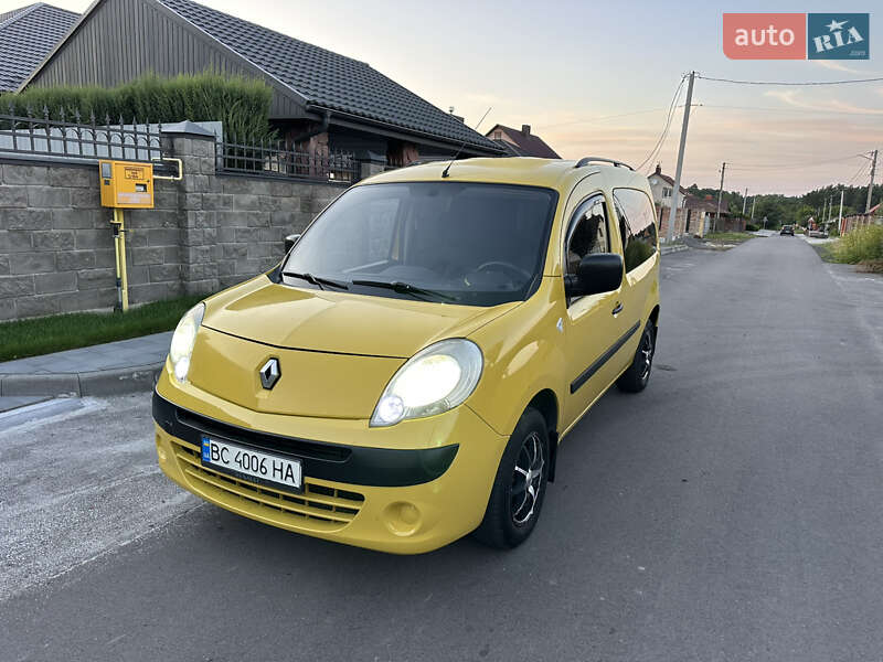 Мінівен Renault Kangoo 2009 в Луцьку