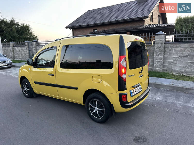 Мінівен Renault Kangoo 2009 в Луцьку