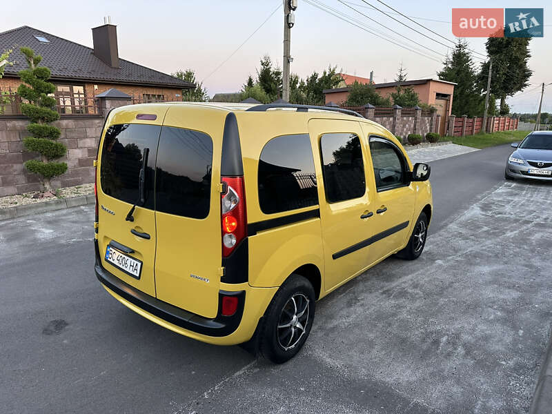 Мінівен Renault Kangoo 2009 в Луцьку