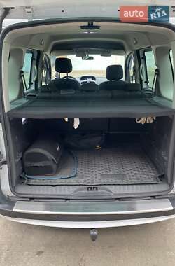 Минивэн Renault Kangoo 2015 в 