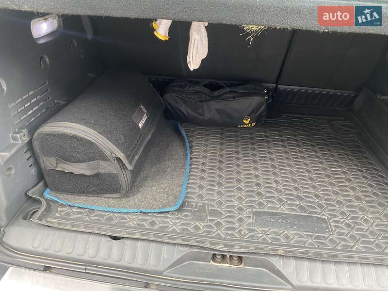 Мінівен Renault Kangoo 2015 в Дніпрі