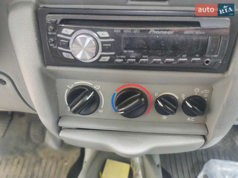 Минивэн Renault Kangoo 2003 в Киеве фото 6 Минивэн Renault Kangoo 2003 в Киеве