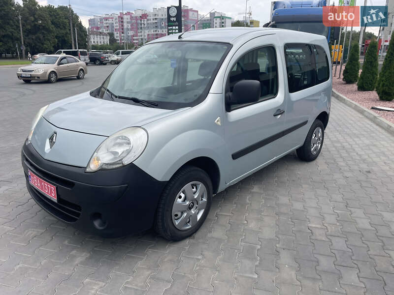 Минивэн Renault Kangoo 2010 в Луцке