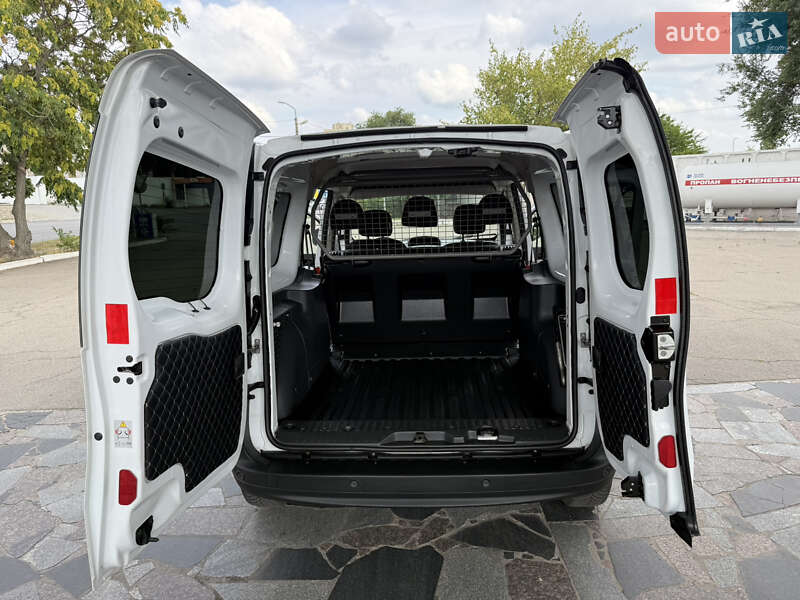 Минивэн Renault Kangoo 2018 в Днепре