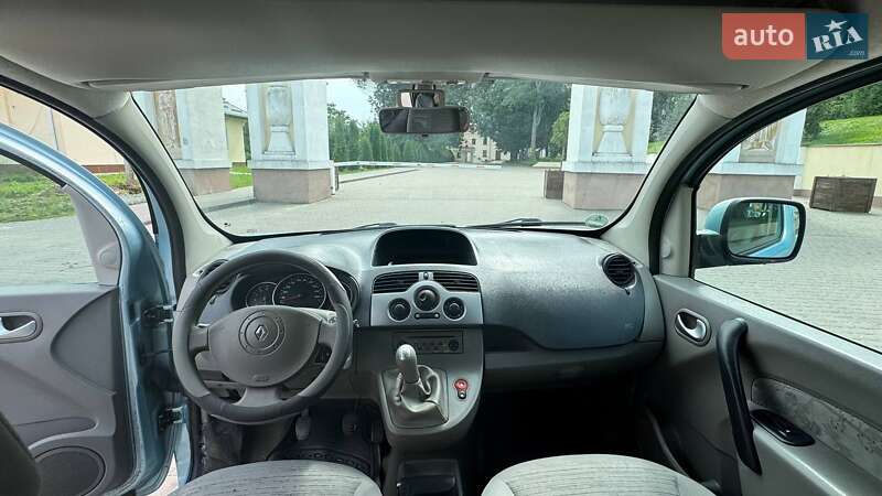 Мінівен Renault Kangoo 2009 в Рівному