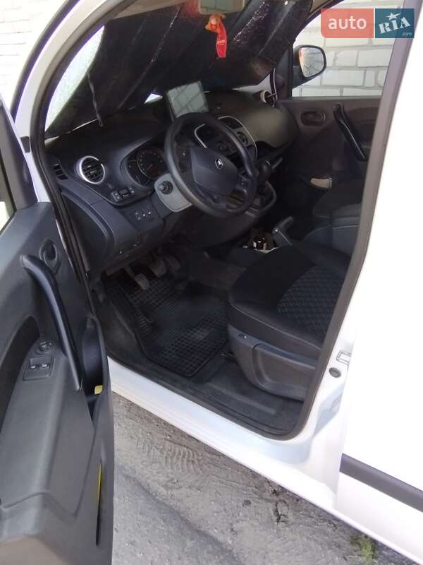Минивэн Renault Kangoo 2015 в Новомосковске фото 8 Минивэн Renault Kangoo 2015 в Новомосковске
