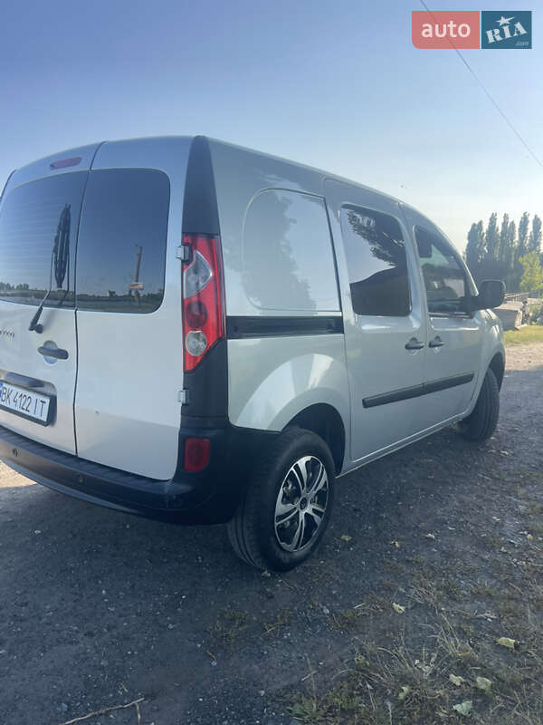 Другие грузовики Renault Kangoo 2012 в Клевани