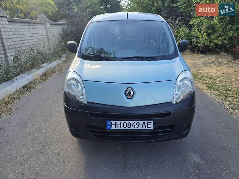 Грузовой фургон Renault Kangoo 2010 в 