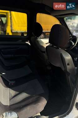 Минивэн Renault Kangoo 2006 в 