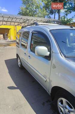 Минивэн Renault Kangoo 2012 в 