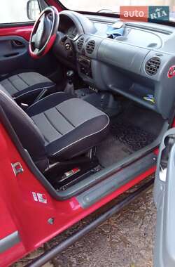 Грузовой фургон Renault Kangoo 2000 в 