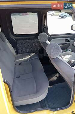 Минивэн Renault Kangoo 2003 в 