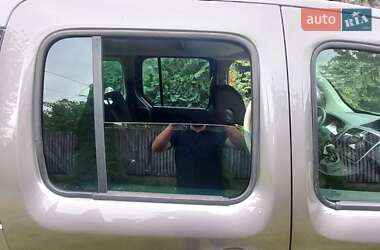 Минивэн Renault Kangoo 2016 в 