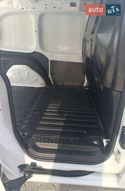 Грузовой фургон Renault Kangoo 2020 в 