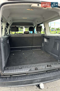 Минивэн Renault Kangoo 2015 в 