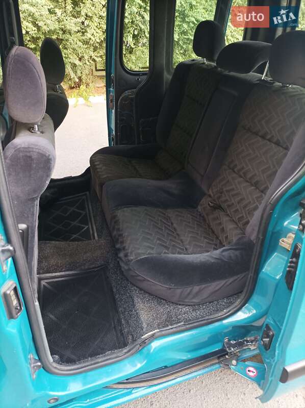 Минивэн Renault Kangoo 2000 в Луцке
