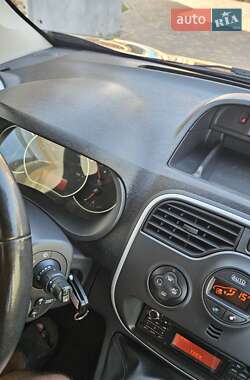 Минивэн Renault Kangoo 2013 в 