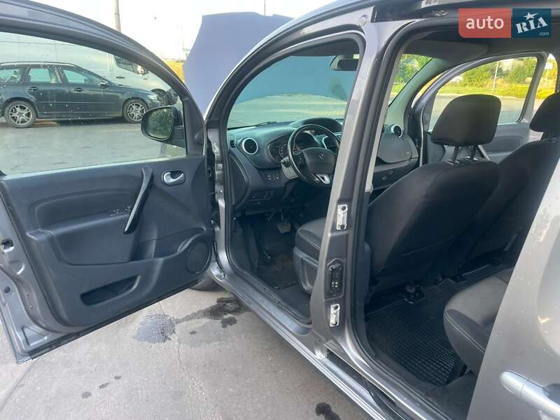Минивэн Renault Kangoo 2018 в Нововолынске