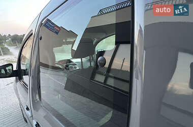 Минивэн Renault Kangoo 2013 в 