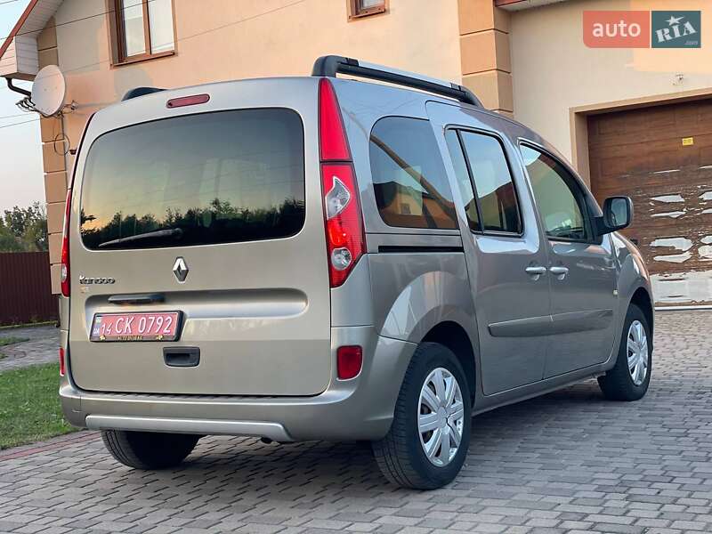 Минивэн Renault Kangoo 2011 в Калуше