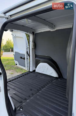 Другие грузовики Renault Kangoo 2020 в 