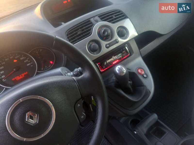 Минивэн Renault Kangoo 2012 в Звенигородке