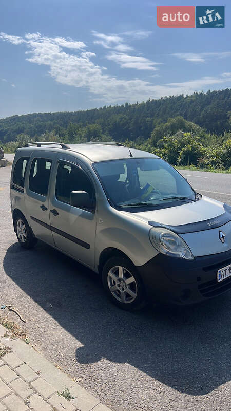 Минивэн Renault Kangoo 2008 в 