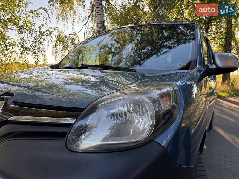 Мінівен Renault Kangoo 2013 в Чернігові