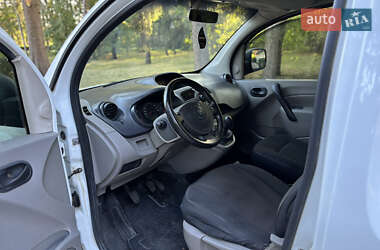Грузопассажирский фургон Renault Kangoo 2010 в 