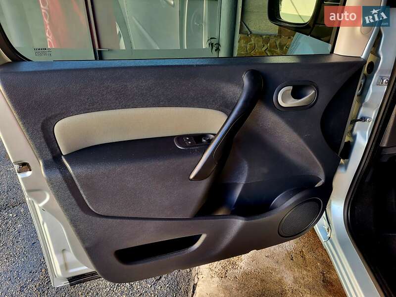 Минивэн Renault Kangoo 2011 в Чернигове фото 19 Минивэн Renault Kangoo 2011 в Чернигове