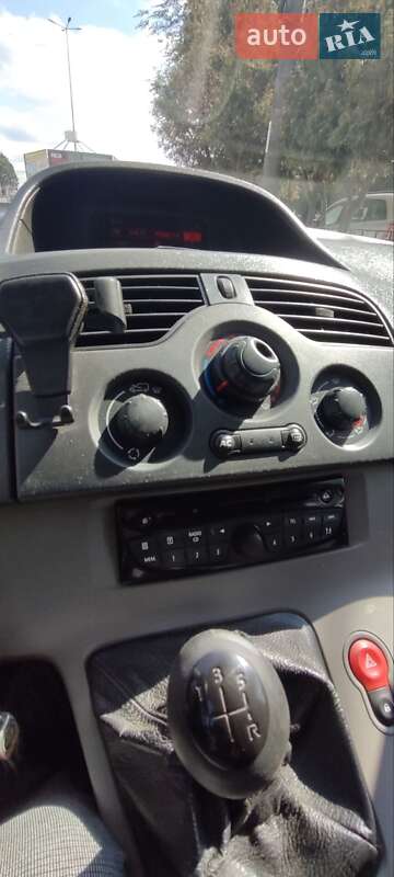 Минивэн Renault Kangoo 2010 в Тарасовке
