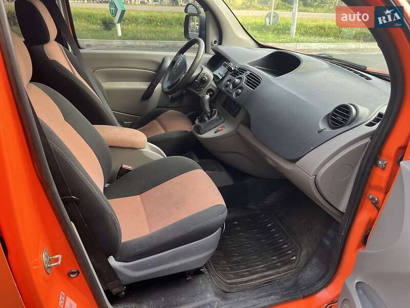 Минивэн Renault Kangoo 2009 в Мукачево фото 10 Минивэн Renault Kangoo 2009 в Мукачево